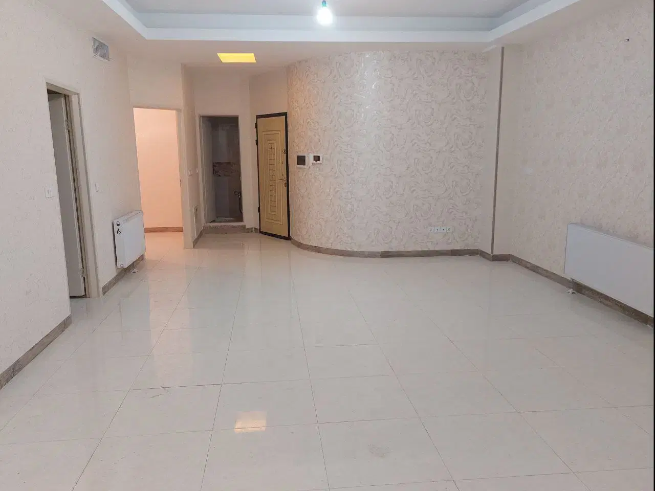 آپارتمان ۱۰۹ متری پونک مدیران ۴
