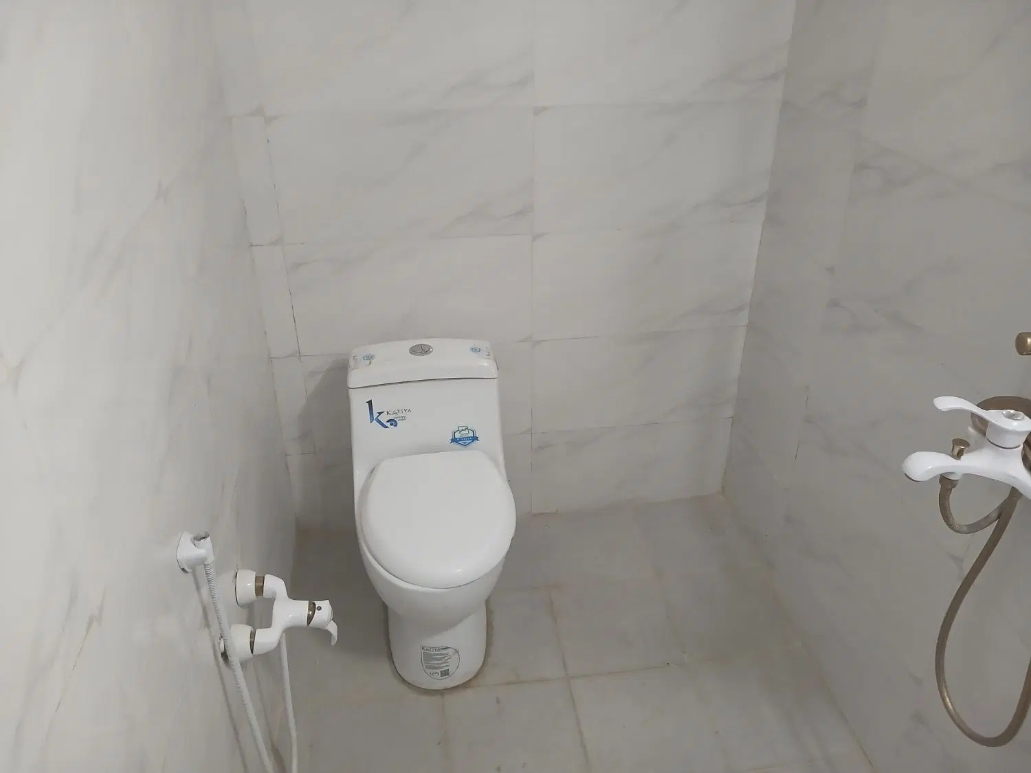 خانه طبقه همکف