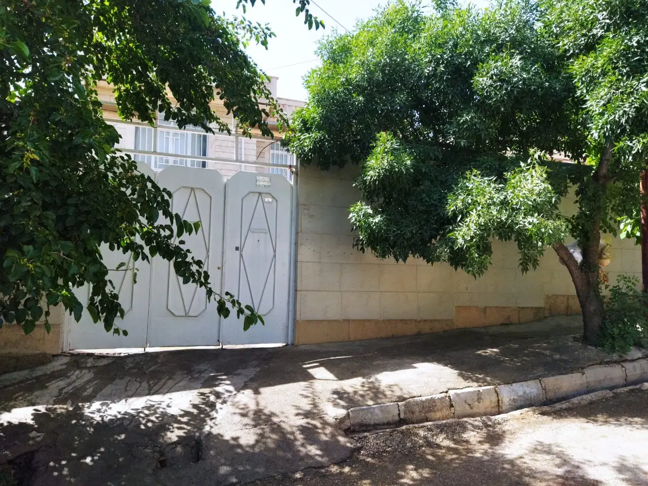 فروش ملک دوطبقه در بلوار ارم