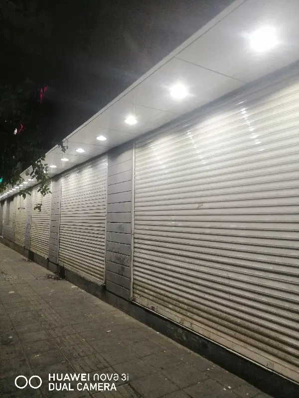 ساخت و فروش انواع دکه یا کیوسک سیار