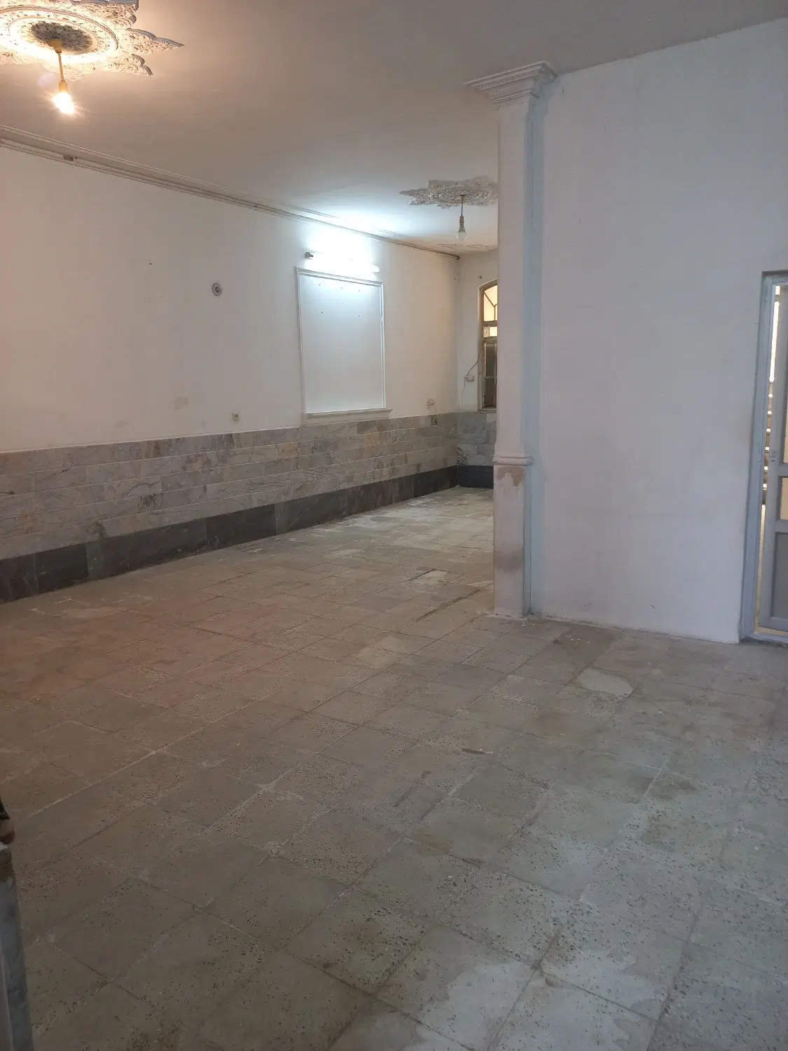 اجاره زیرزمین ۱۲۰ متری
