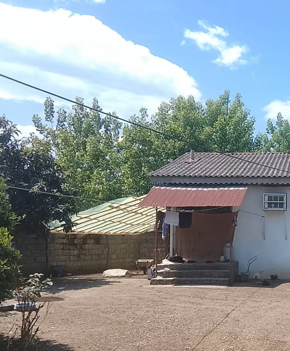 ویلا با۱۸۰مترزمین سندتک برگ۳_۴۰۰_۰۰۰۰۰۰