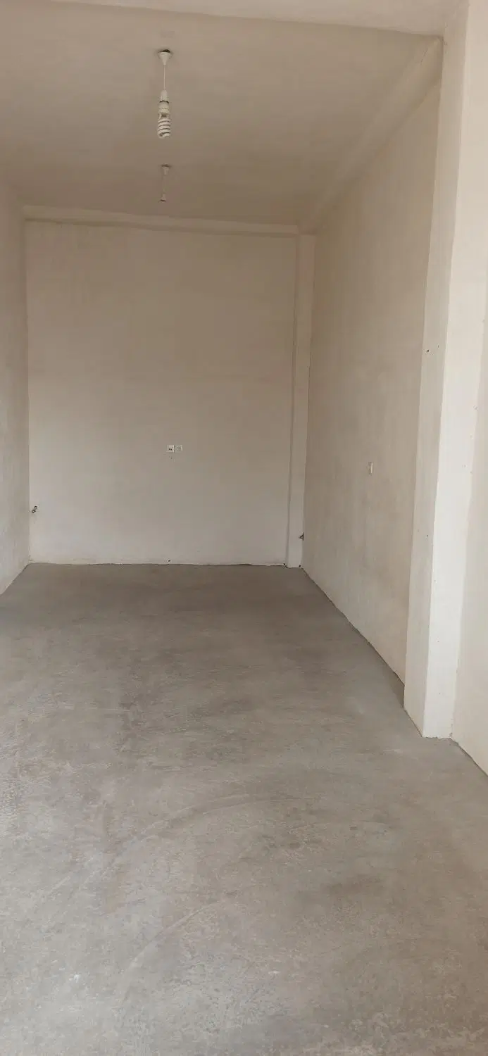 مغازه ۴۰ متری در برخیابان آزادی گدم آباد