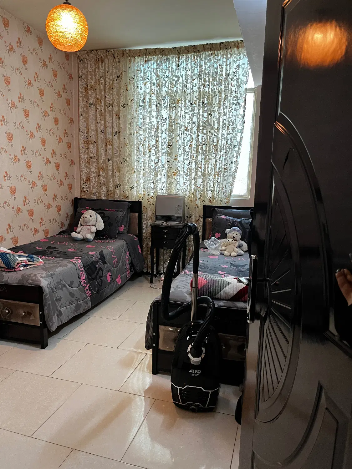 رهن کامل آپارتمان ۹۰ متری + ۳۰ متر تراس