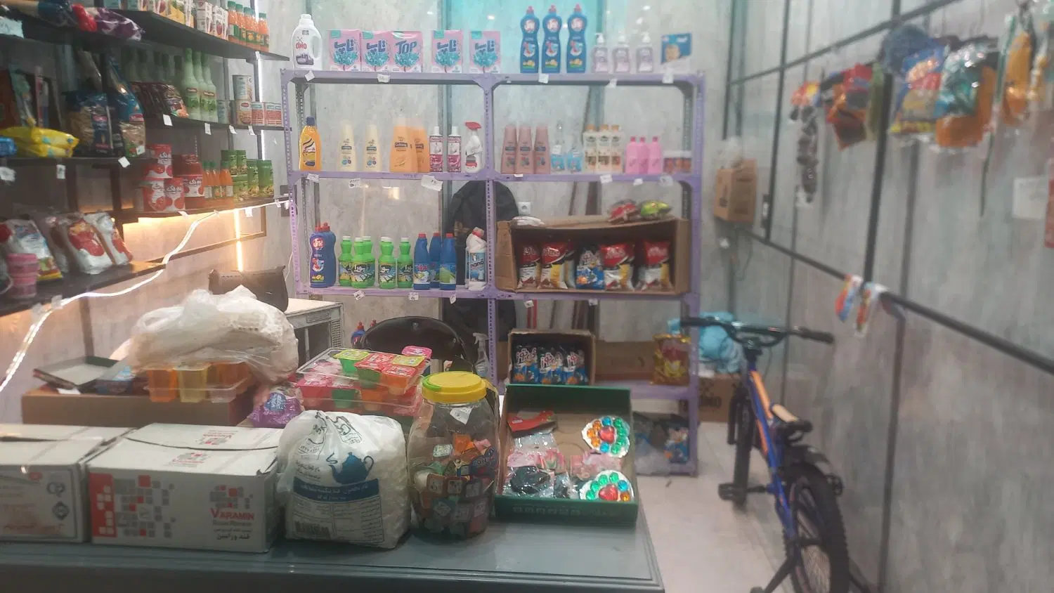 مغازه سعدی