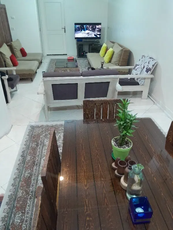 همخانه