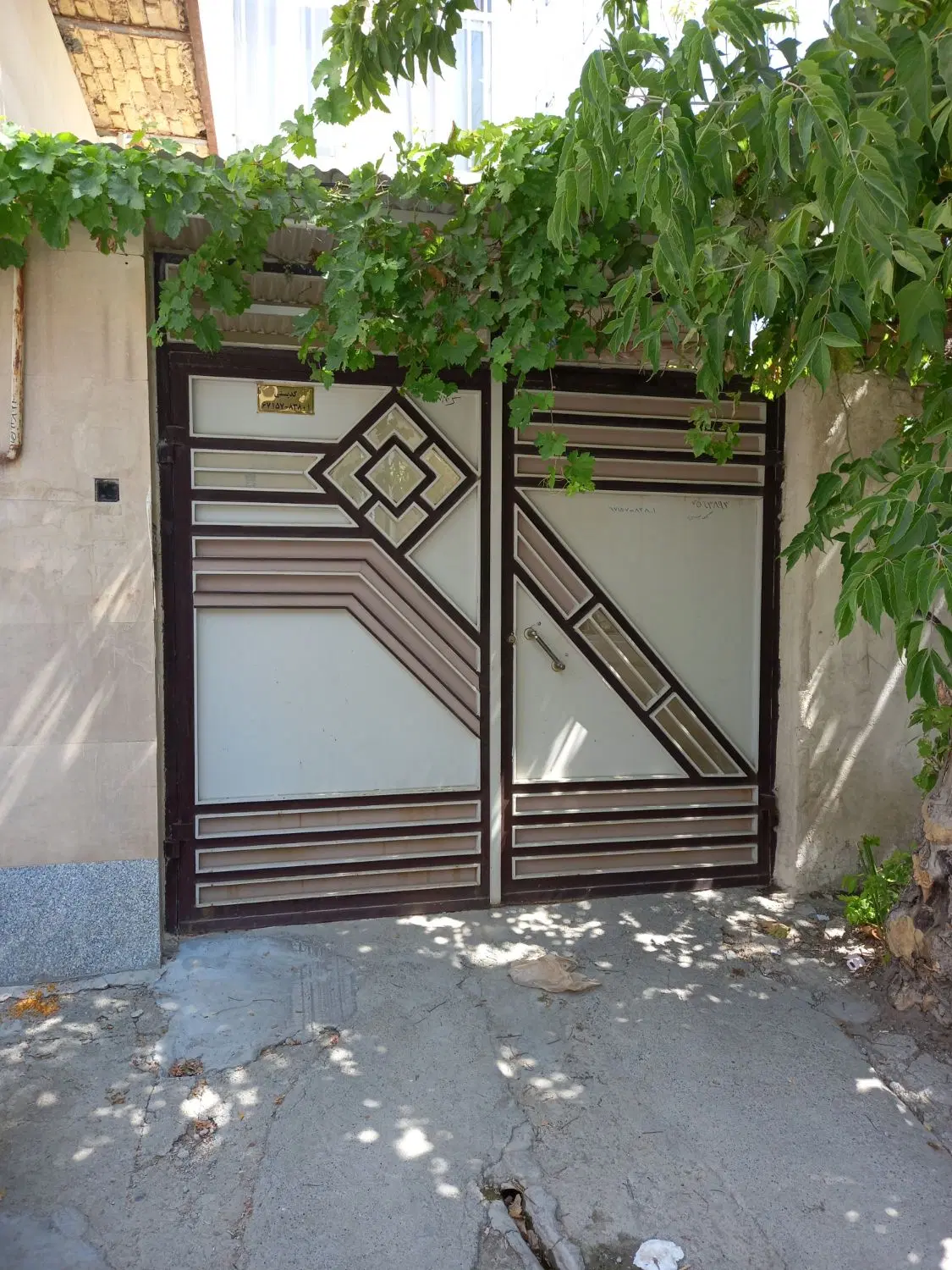 منزل اجاره ای ۹۰ متری جوادیه