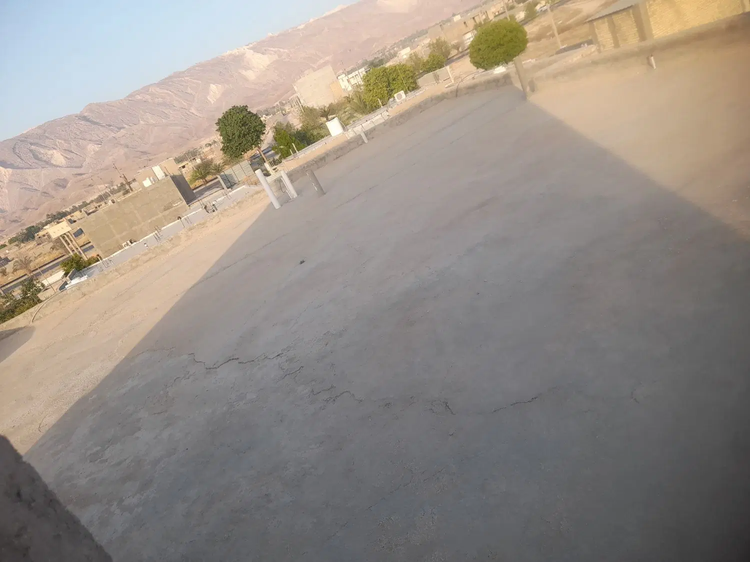 طبقه بالا در لامرد ۱۸۵ متر زیر بنا
