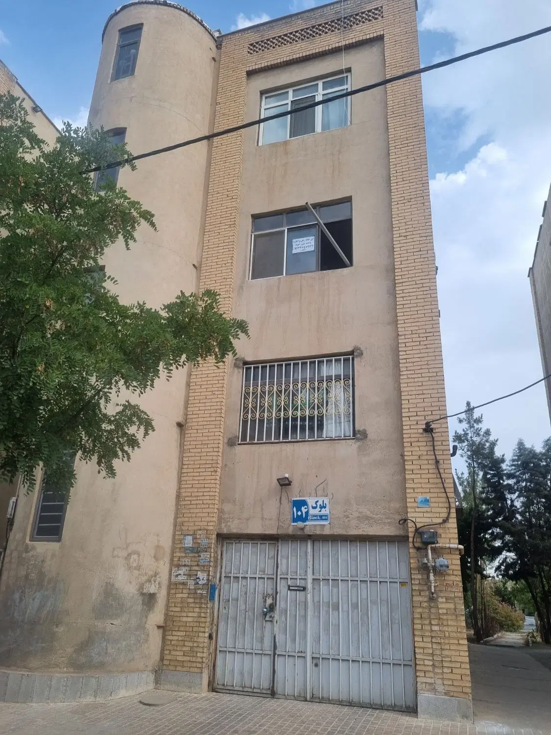 واحد ۱۱۰ متری در حال بازسازی  رهن و اجاره