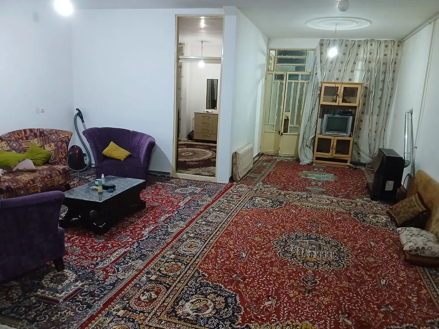 یک واحد ساختمانی دو طبقه ۱۲۰متری واقع در بهرامجو