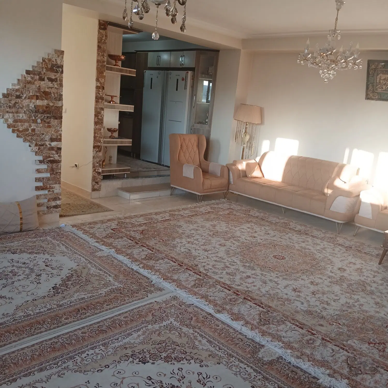 آپارتمان تکواحدی ۹۰ متری