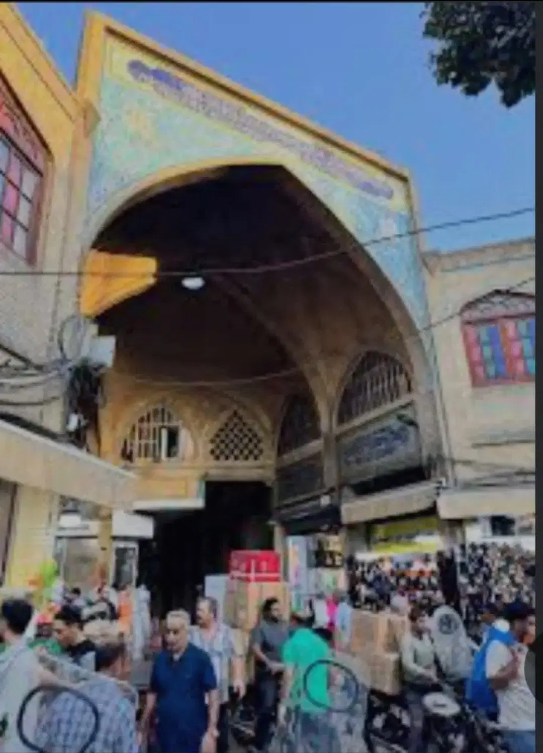 مغازه 6متری با 3متر بالکن