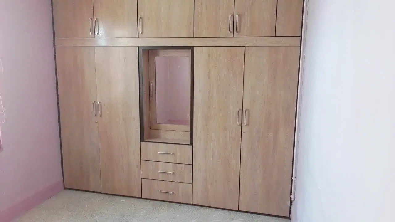 آپارتمان نقلی