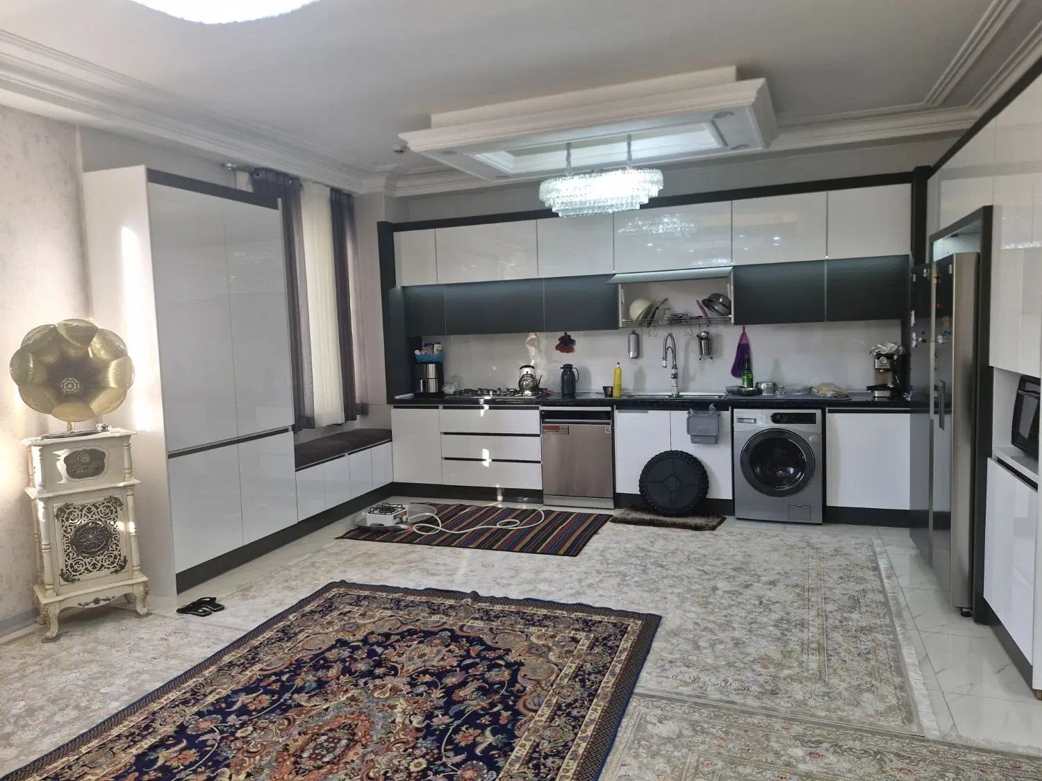 واحد۱۳۲متری سراب زیباشهر