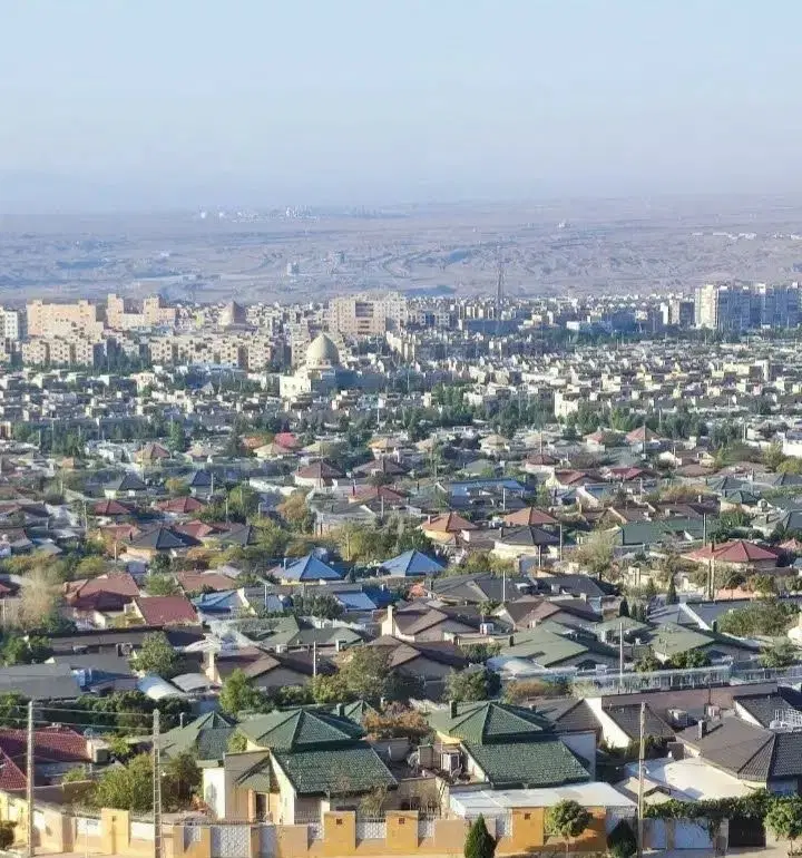 باغ ویلا جنوبی ۵۲۰ متری