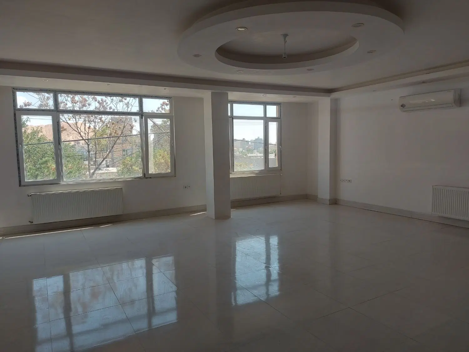 آپارتمان ۱۵۰ متری تک واحدی