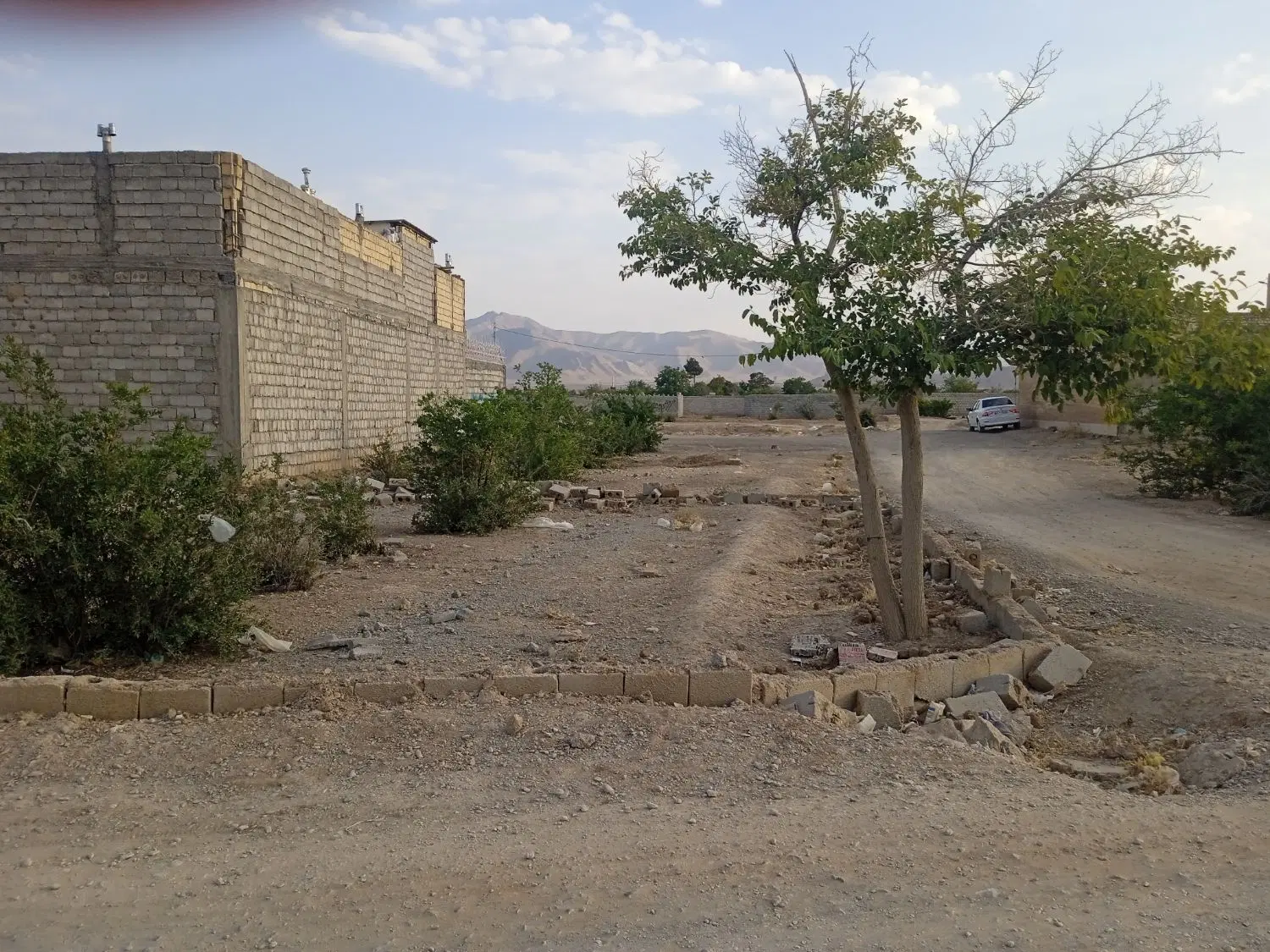 زمین نزدیک به امکانات جلال آباد