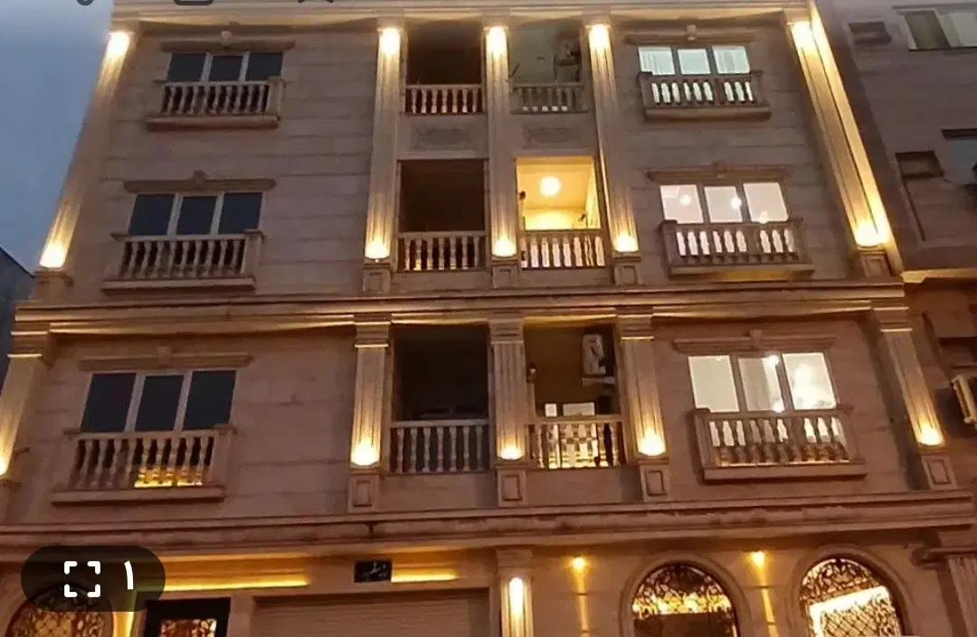همخونه خانم