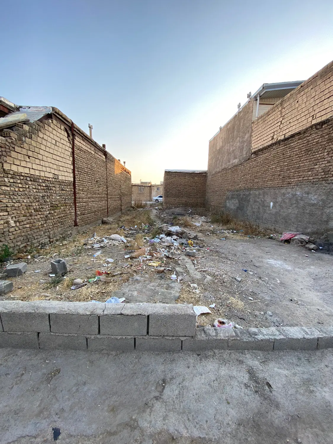 زمین مسکونی