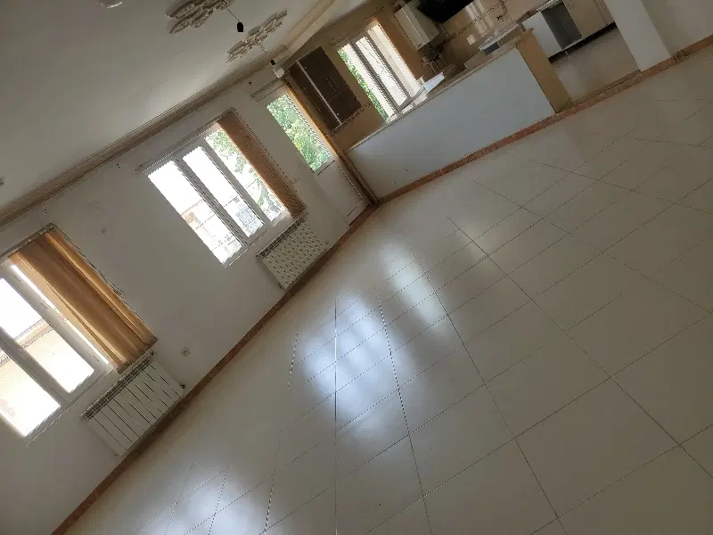 اجاره مسکونی نوساخت شهرک مولوی ۱۲۰م پارکینگ دار