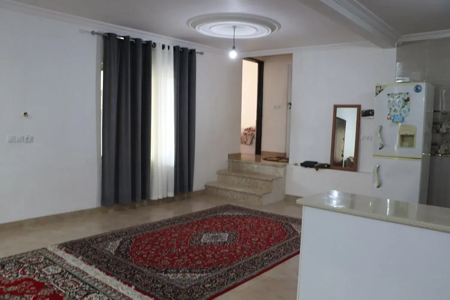 ویلای استخردار دربست