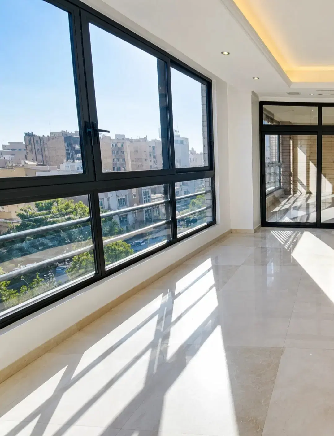 واحد ۱۲۸ متری نوساز در ۱۳ آبان اردبیل