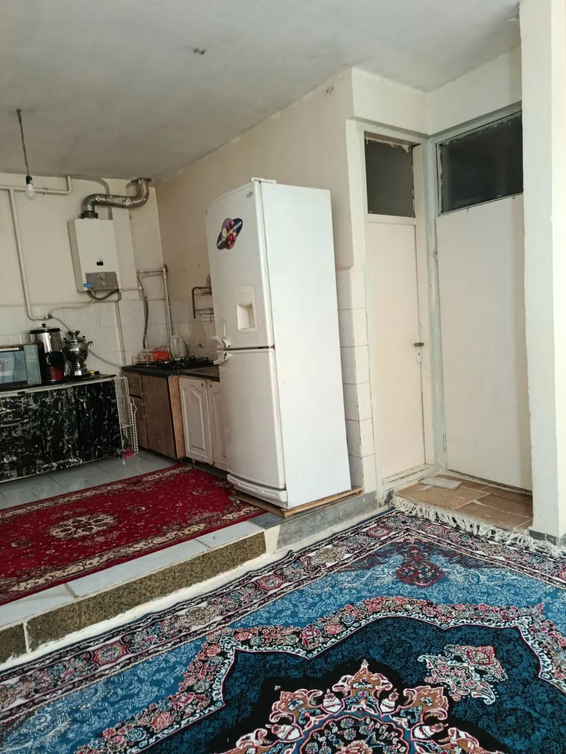 آپارتمان اخرعباسی صالح آباد