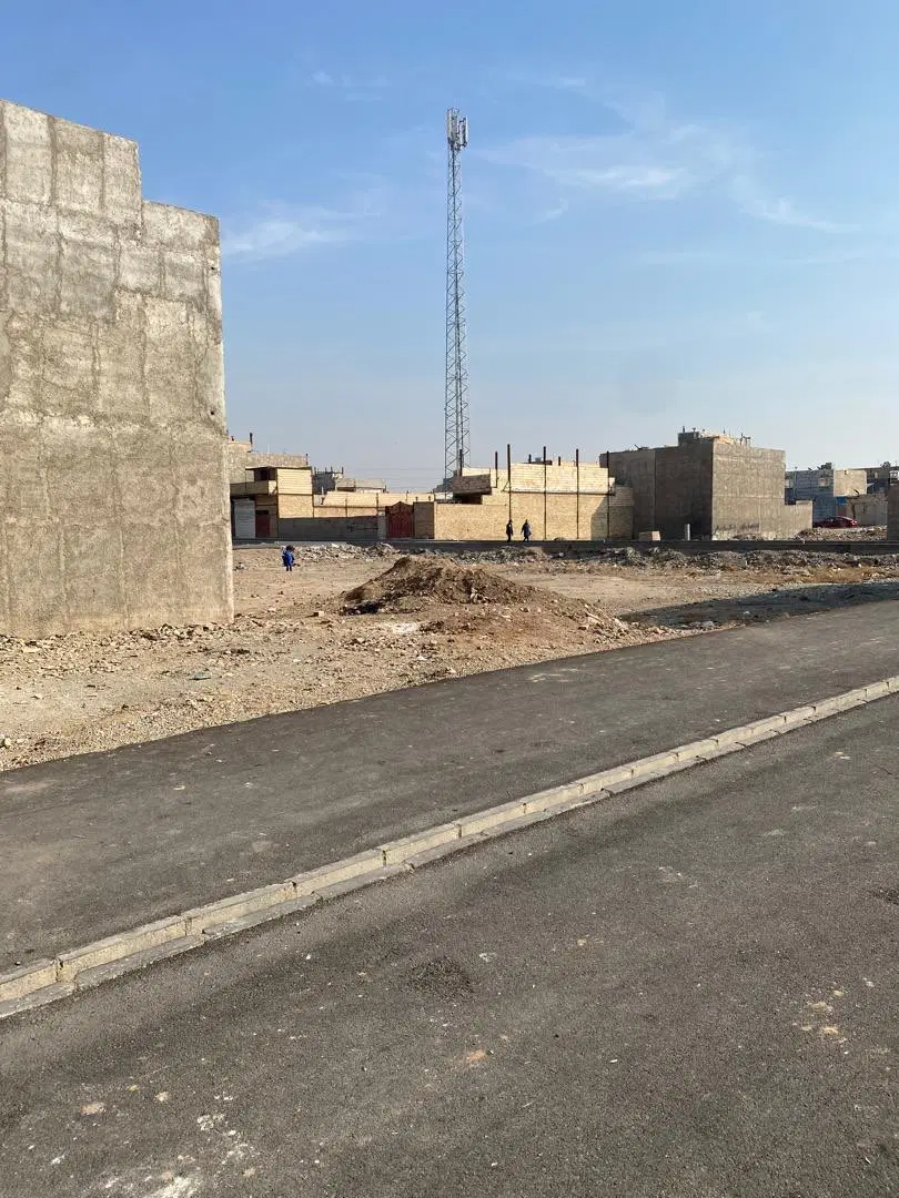 144 متر زمین