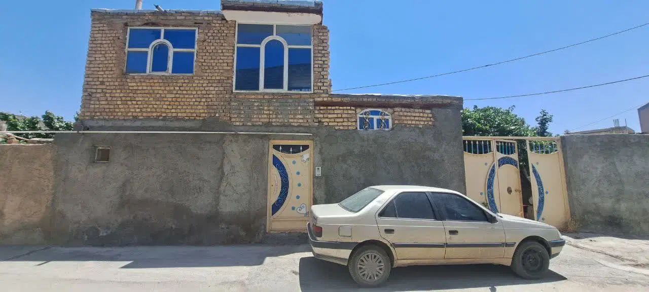 فروش منزل ویلایی تک طبقه  ۱۶۰ متر سند تک برگ