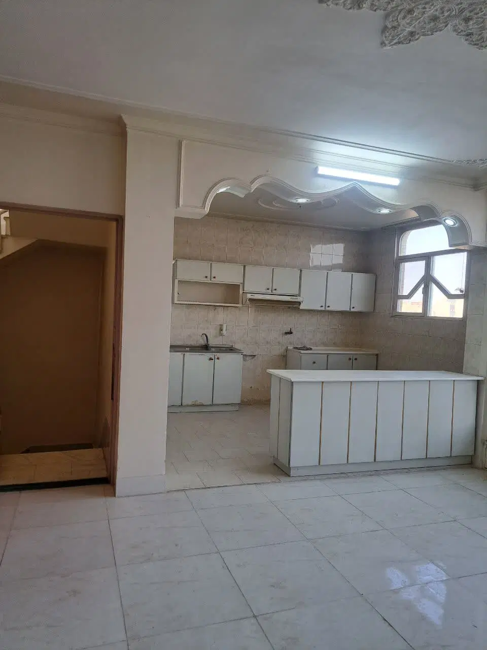 فروش آپارتمان مسکونی
