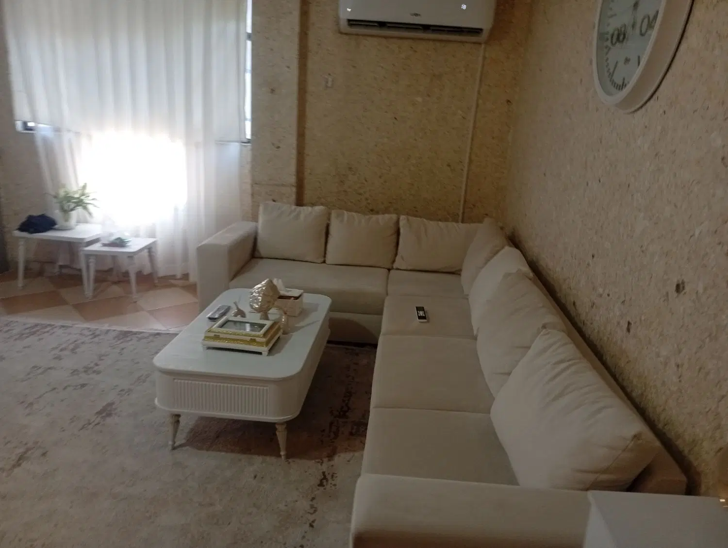 خونه یه خواب بسیار شیک و تمیز