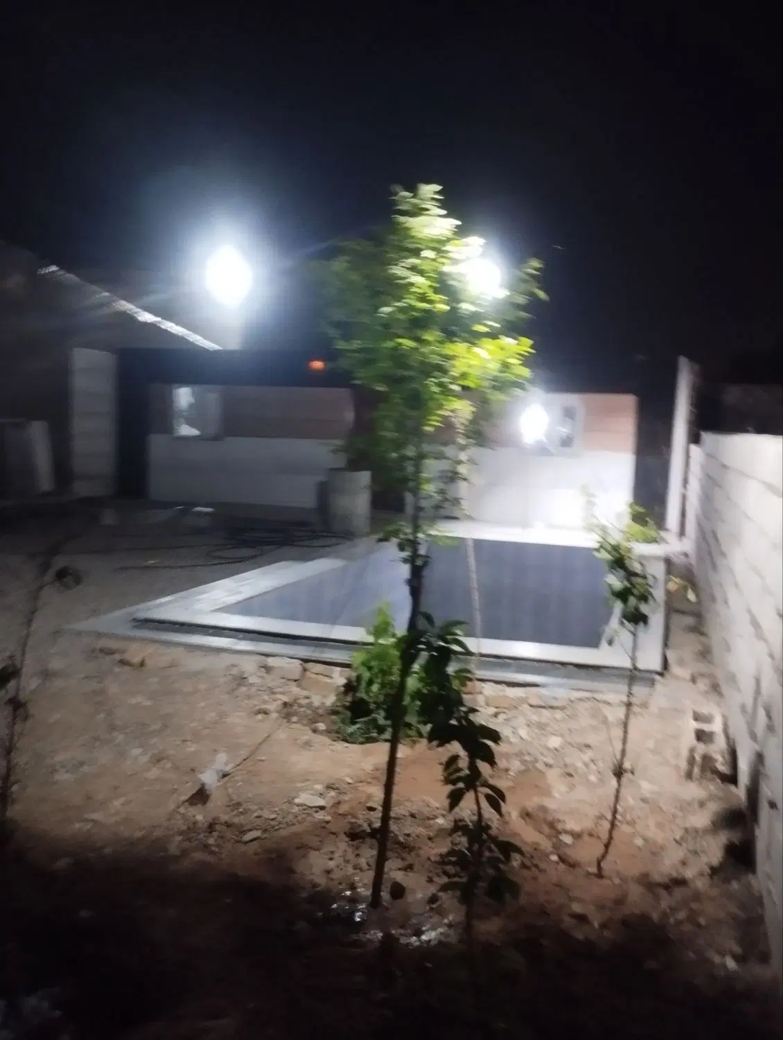 باغچه ،زمین،