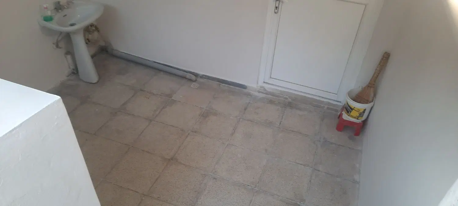 زیرهمکف ۷۰متر ۲خوابه ملک شمالی غرق نور بدون مشرف