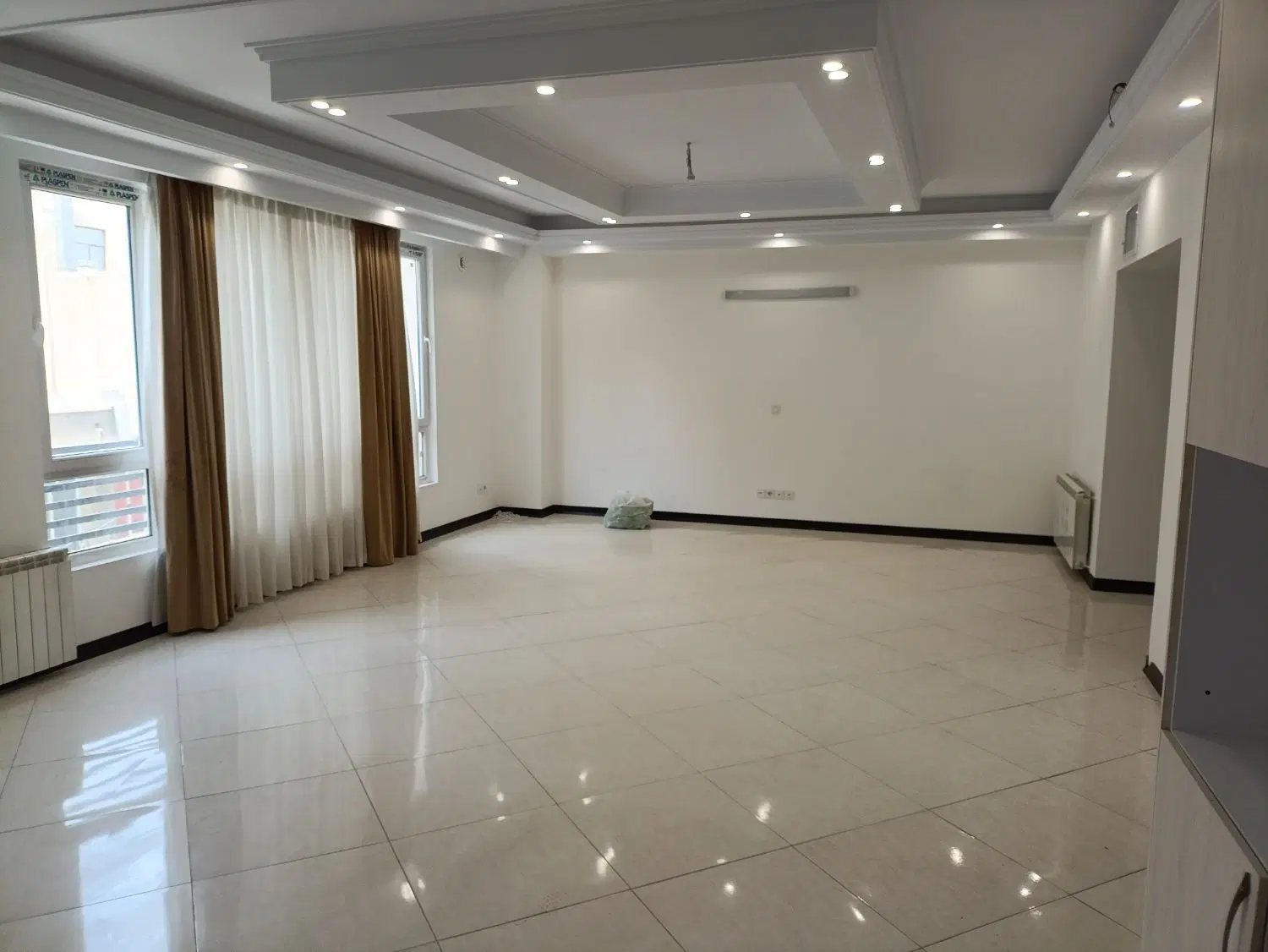 آپارتمان88متری،دو خواب،طبقه دوم،پارکینگ،اسانسور