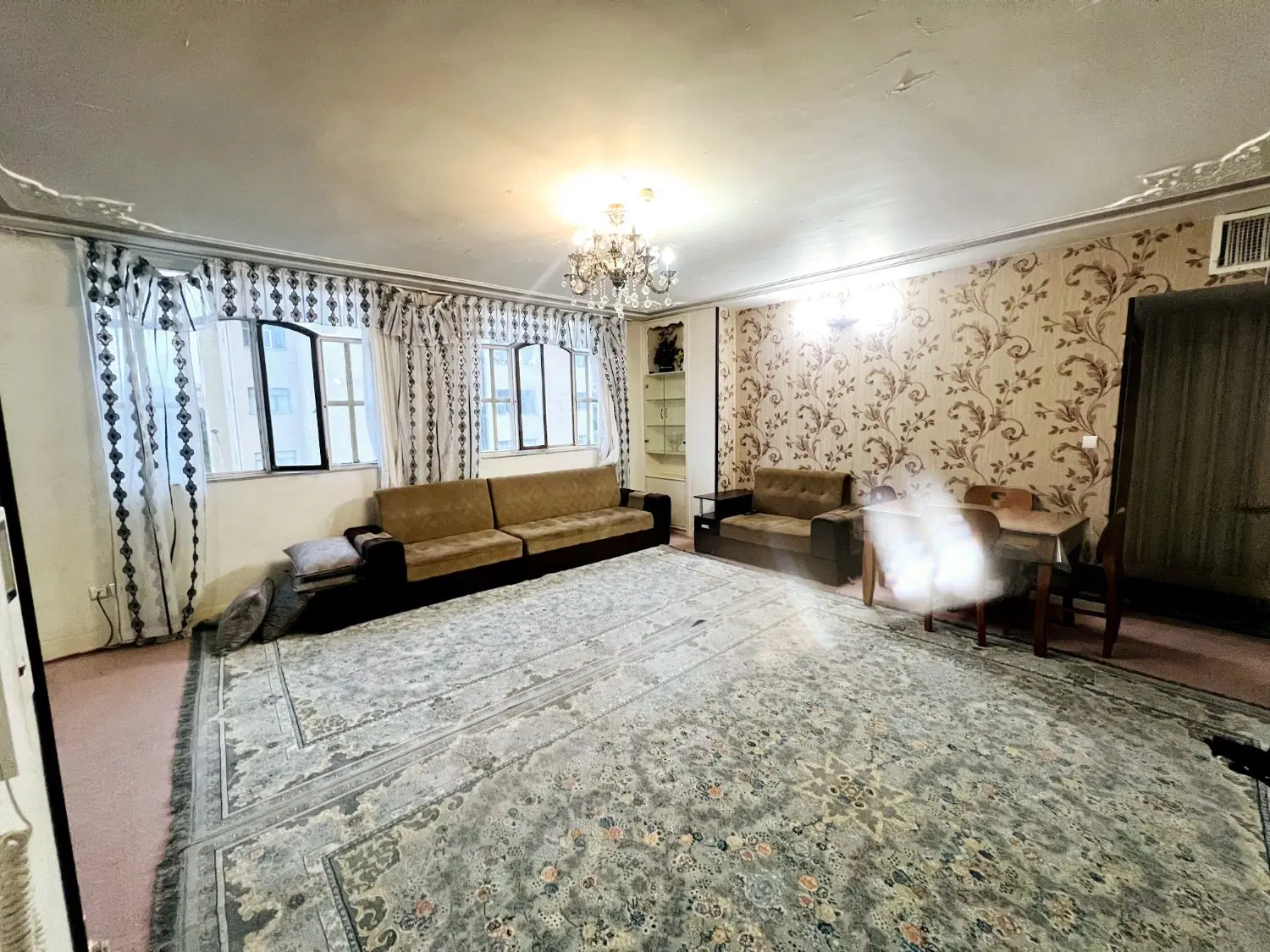 فروش آپارتمان سنددار ب۴