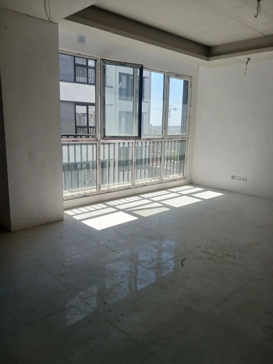 فروش آپارتمان ۱۳۶ متری ۳ خواب