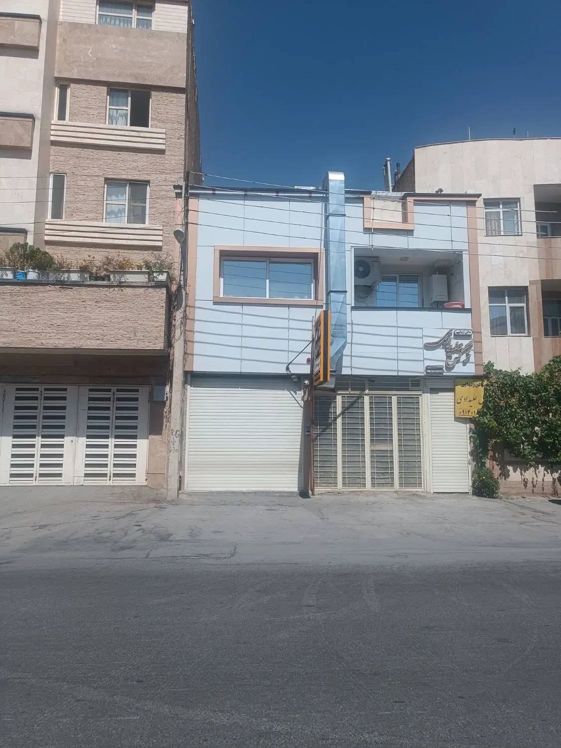 فروش دو طبق با مغازه تجاری