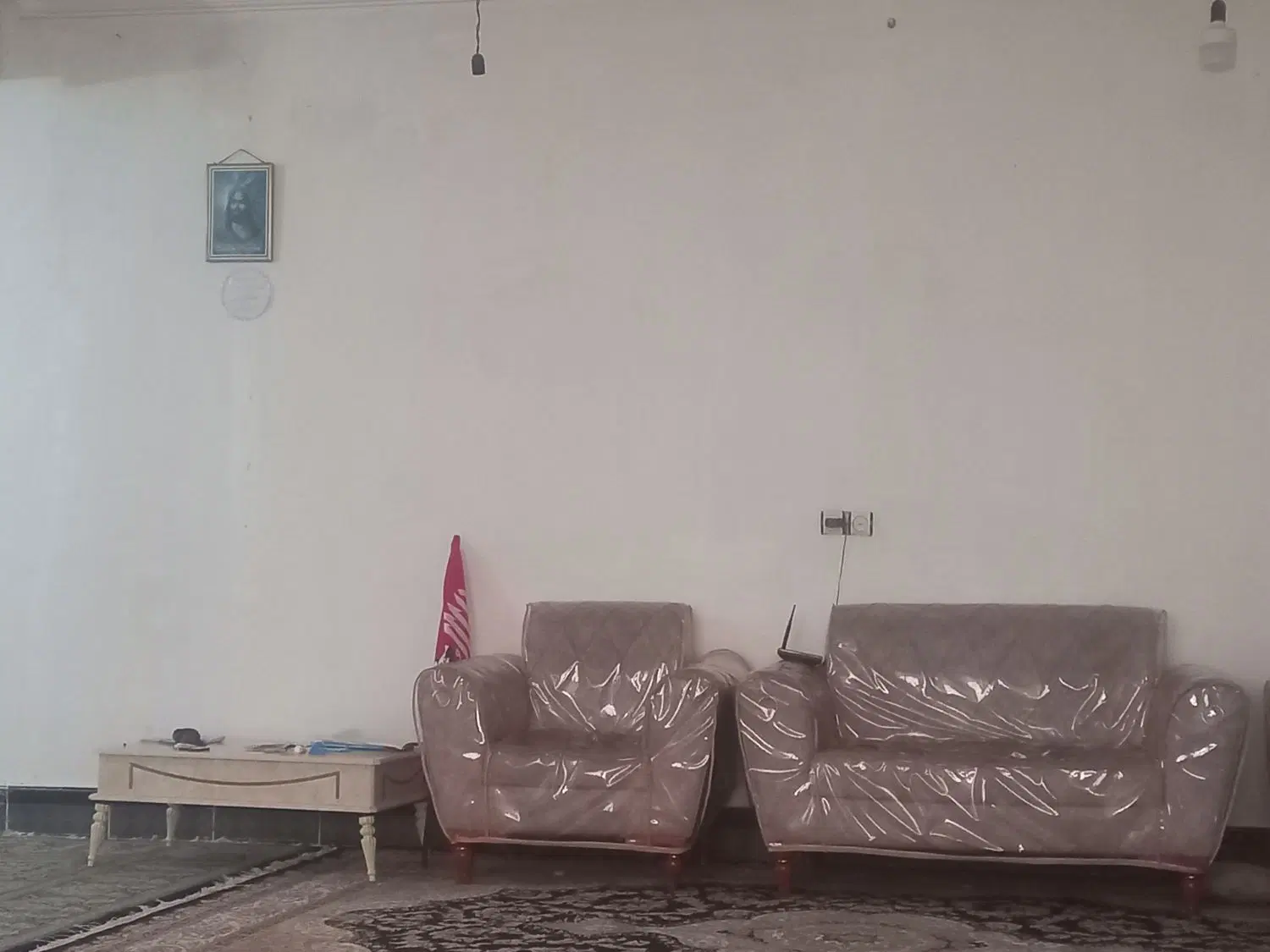 خانه ۲۰۰ متری حیاط دار