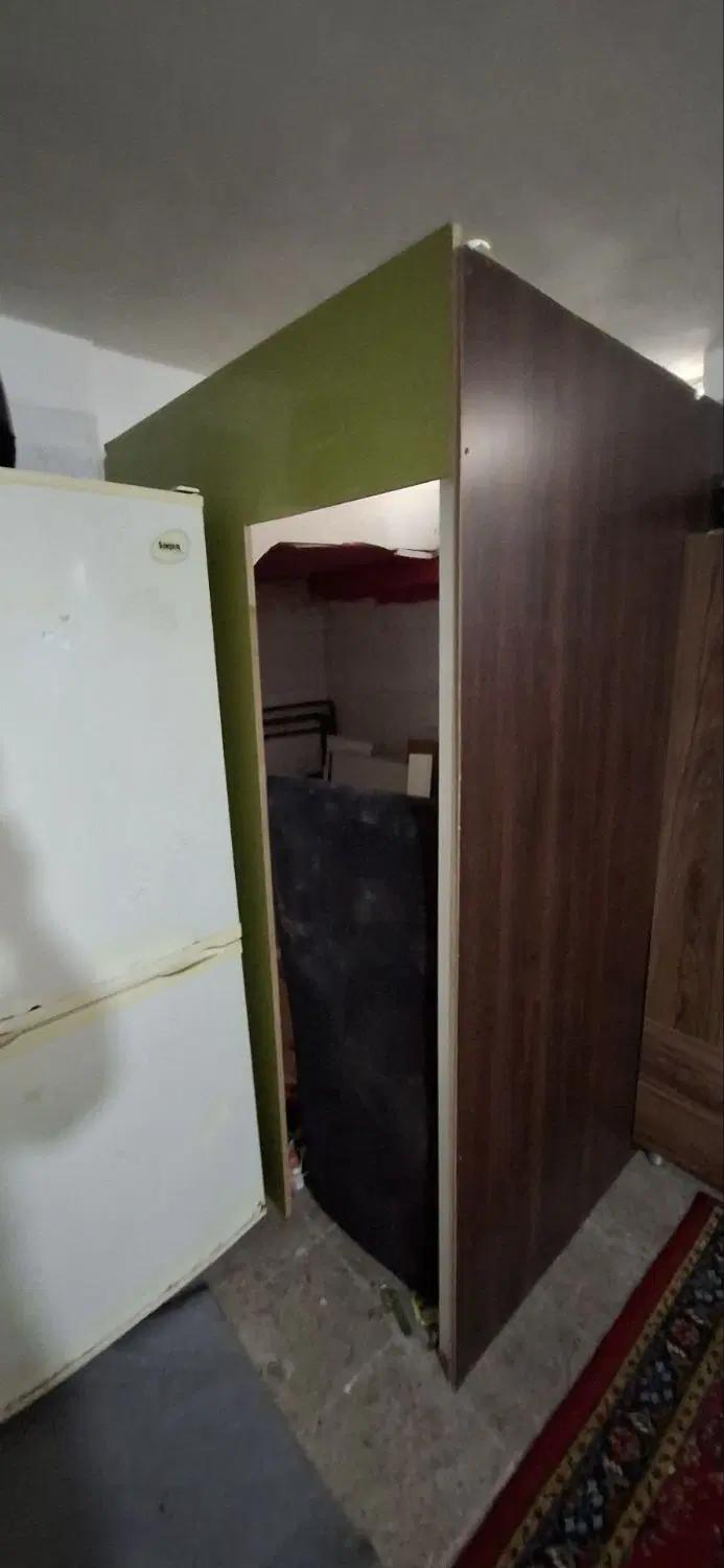 زیرزمینی درحدود ۵۰ متر در مجزااز داخل کوچه