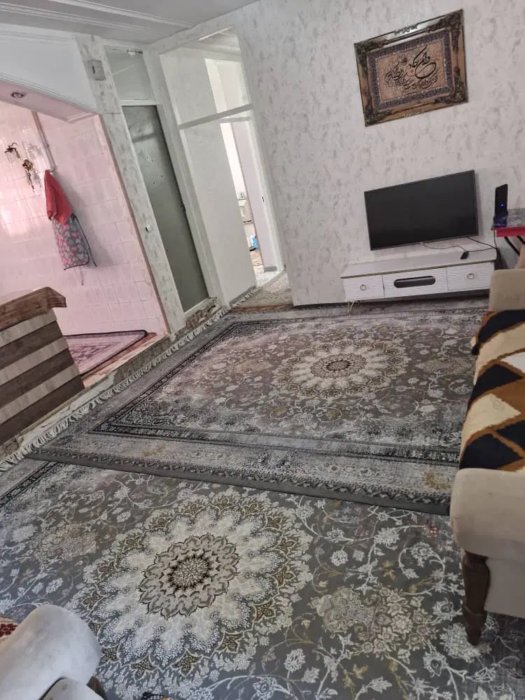رهن کامل منزل در خیابان ابلفظل طبقه دوم