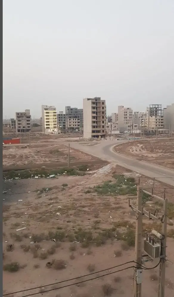 مهرشهرفازیک قطعه 17شمالی240متر