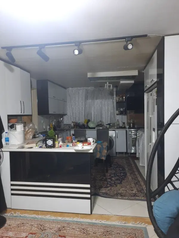 آپارتمان دولت اباد خ مرادی گروه ۱۱۴ طبقه ۲