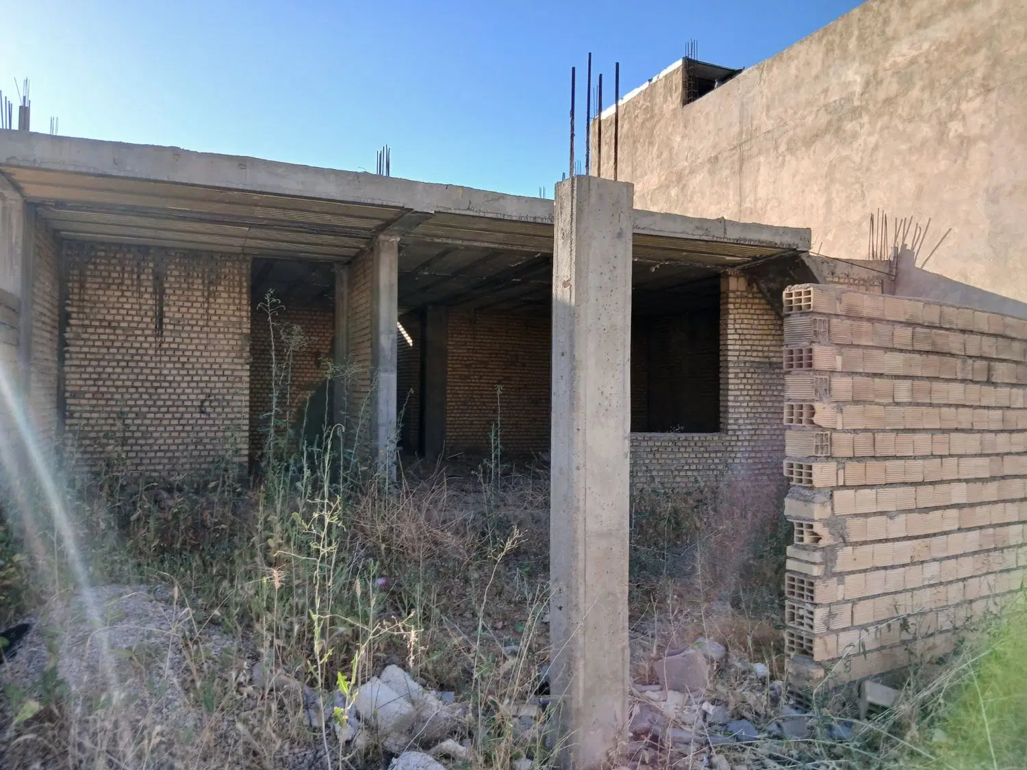 یک باب منزل مسکونی