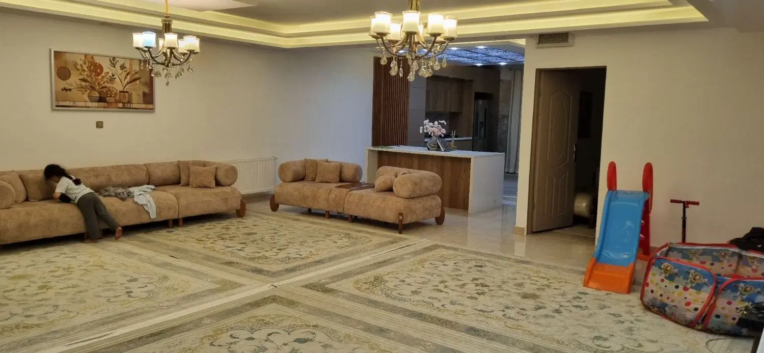 اپارتمان 130متر فروشی مبله