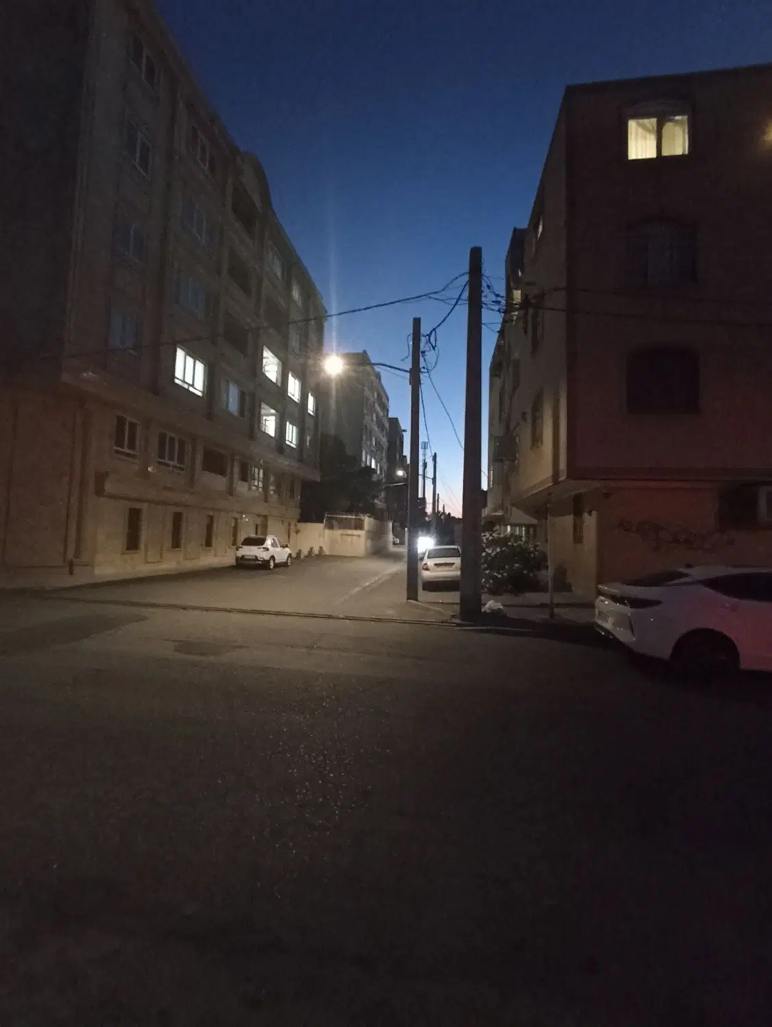آپارتمان نقلی غرق نور