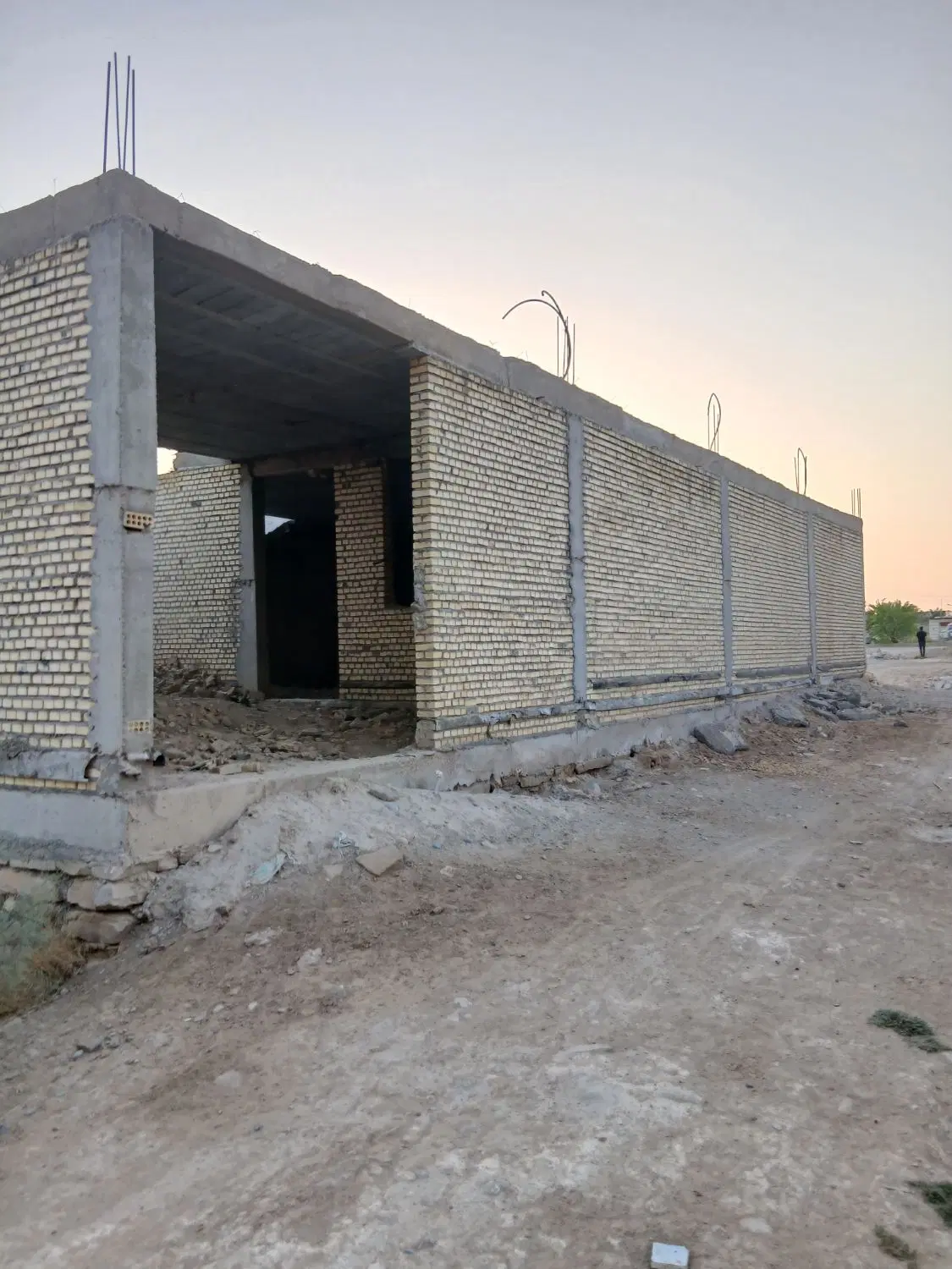 منزل ۲۱۰ متر