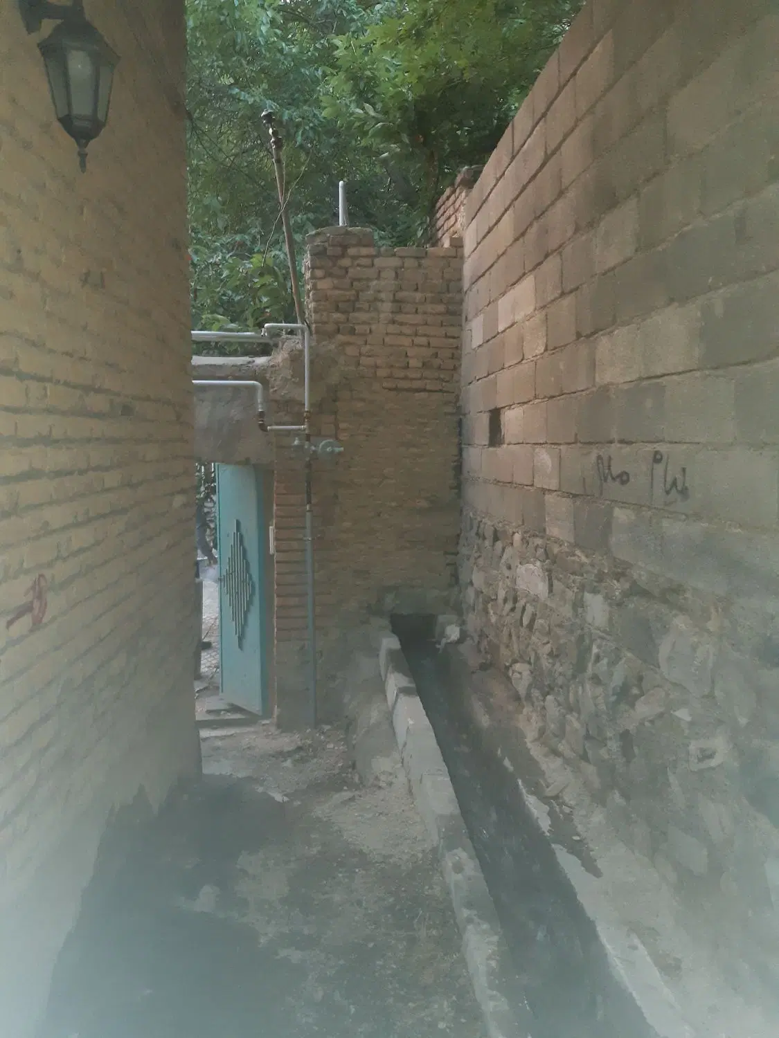 خانه قابل سکونت داخل بافت