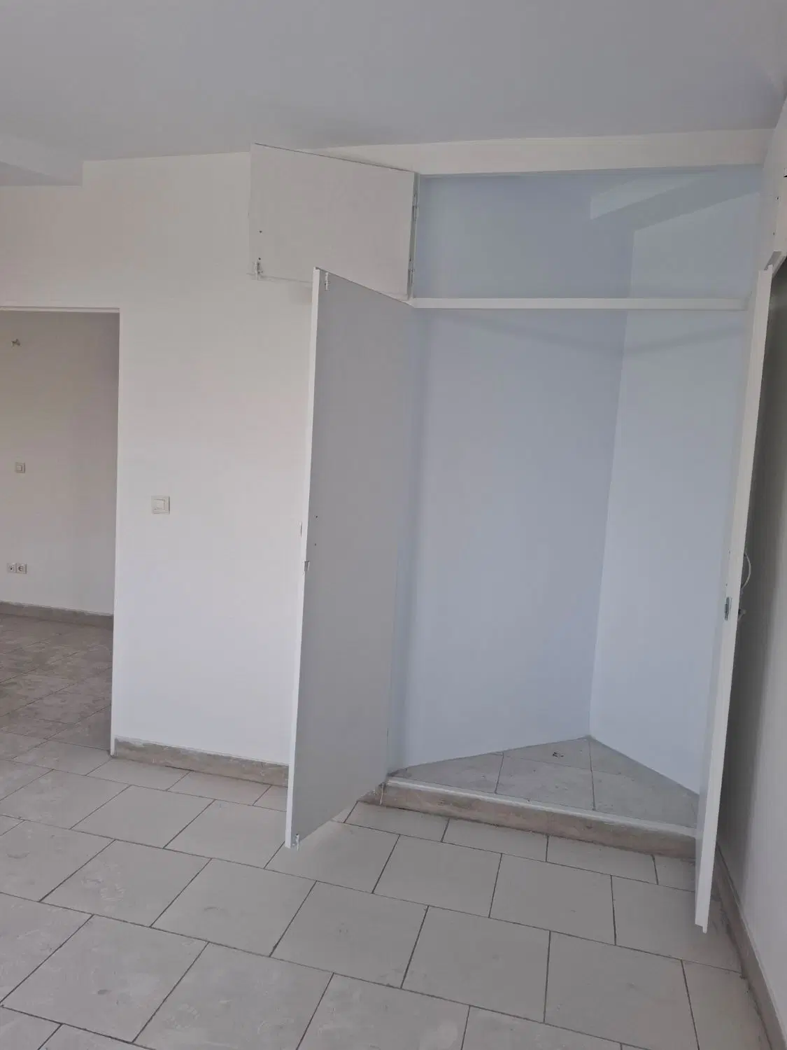 آپارتمان کیانمهر