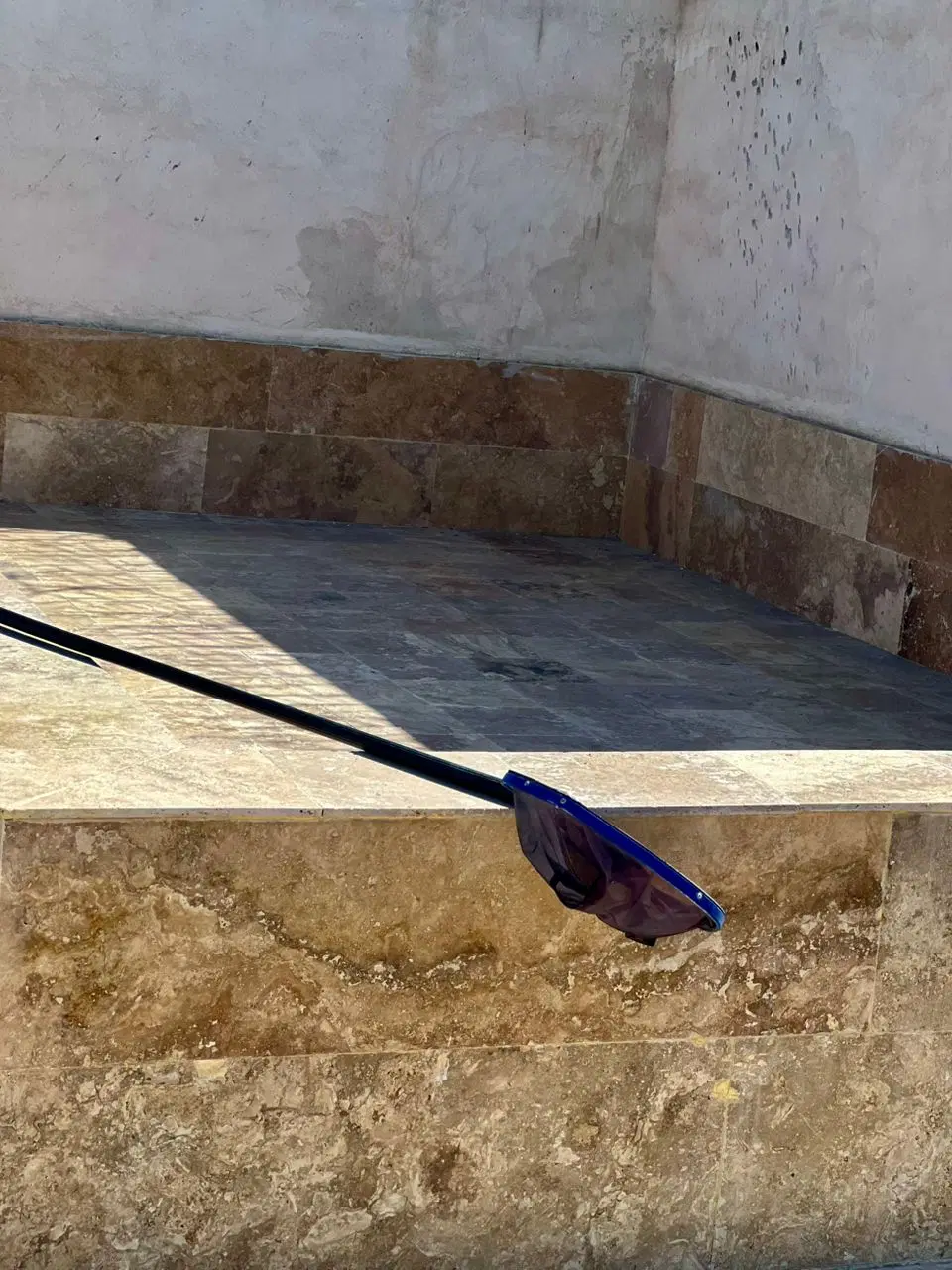 شاهنامه۱۸آریا۸ باغ فروشی