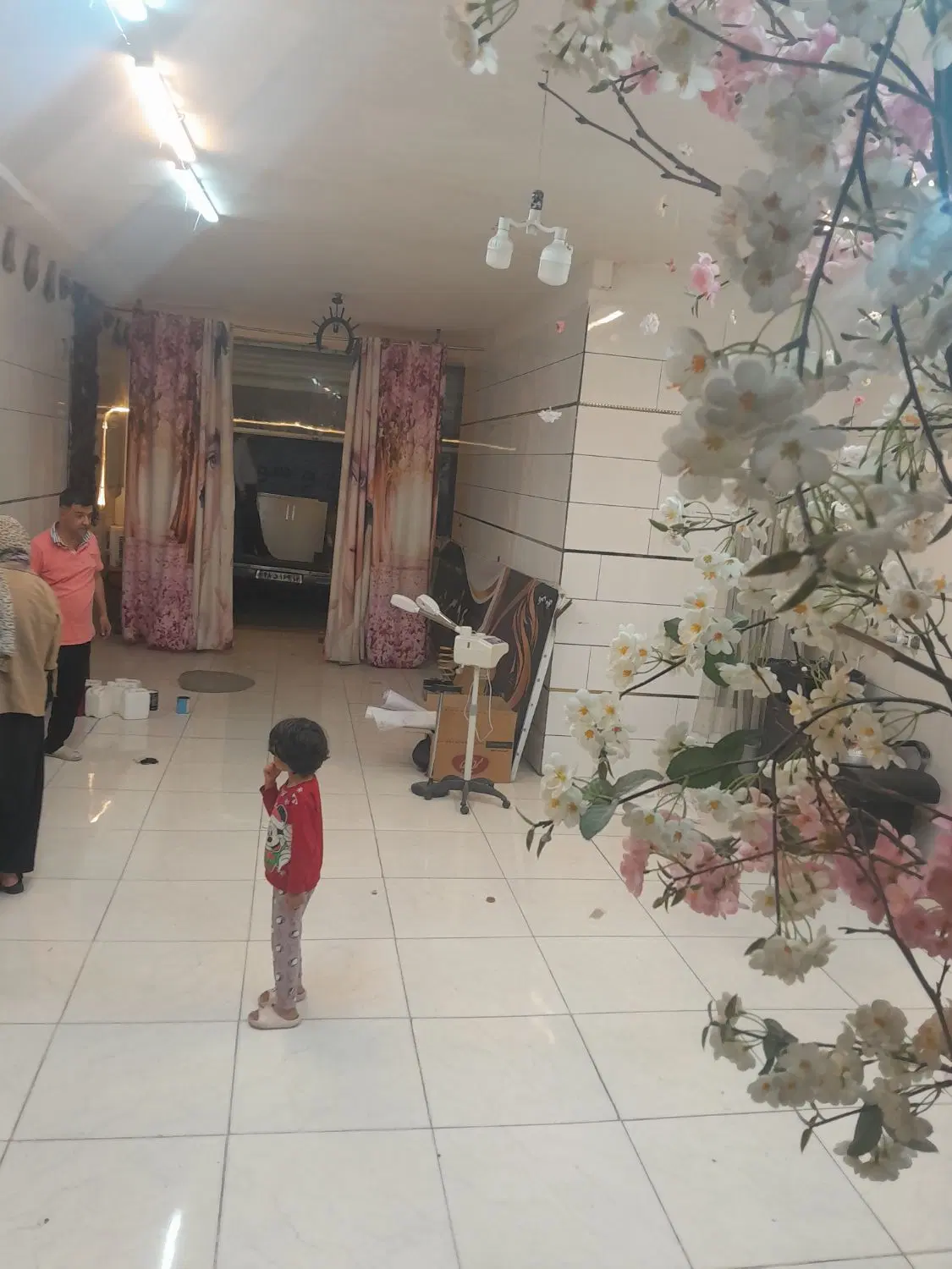 اجاره مقازه مناسب حایپر متراژ۱۲۰